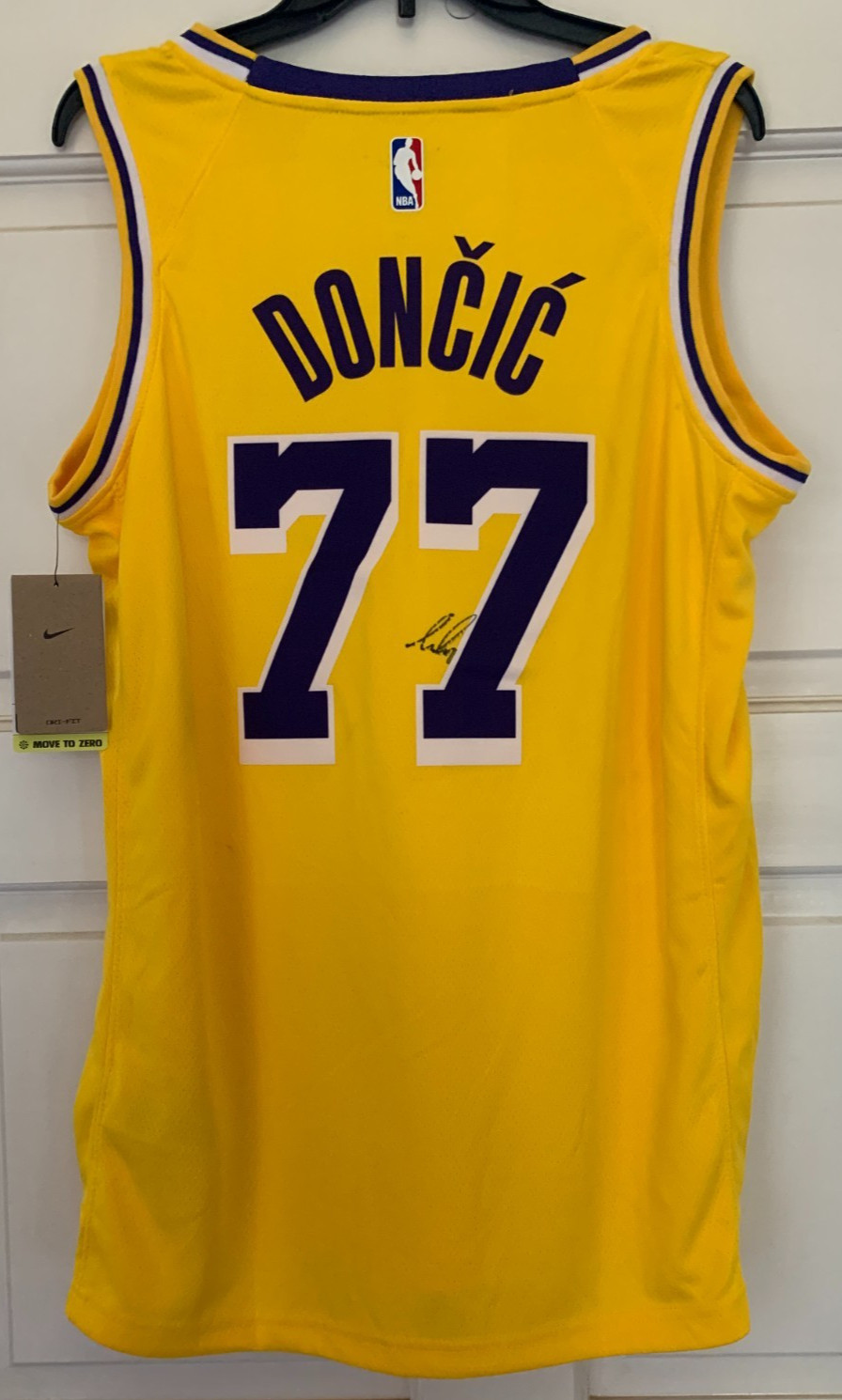 LUKA DONCIC signed autographed LOS ANGELES LAKERS Jersey