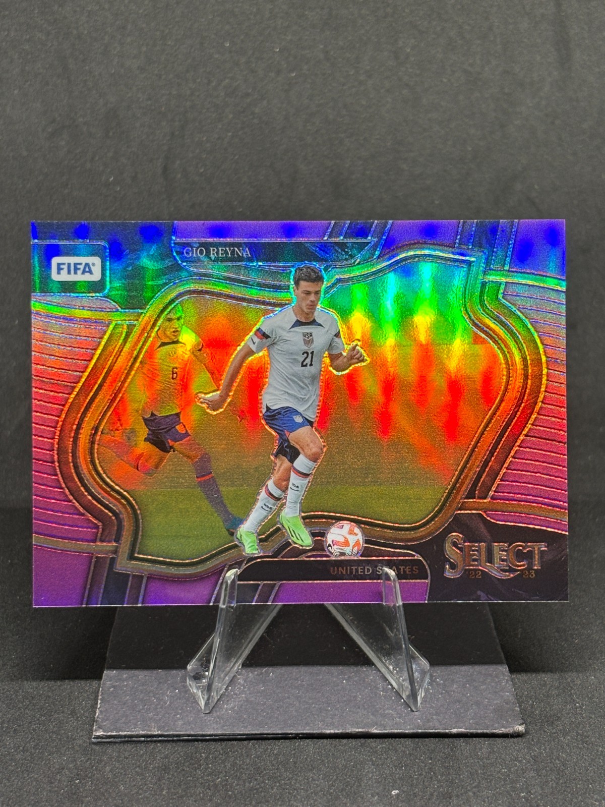 Gio Reyna 2022-23 Panini Select Field Level Purple Prizm /75 #246 USMNT