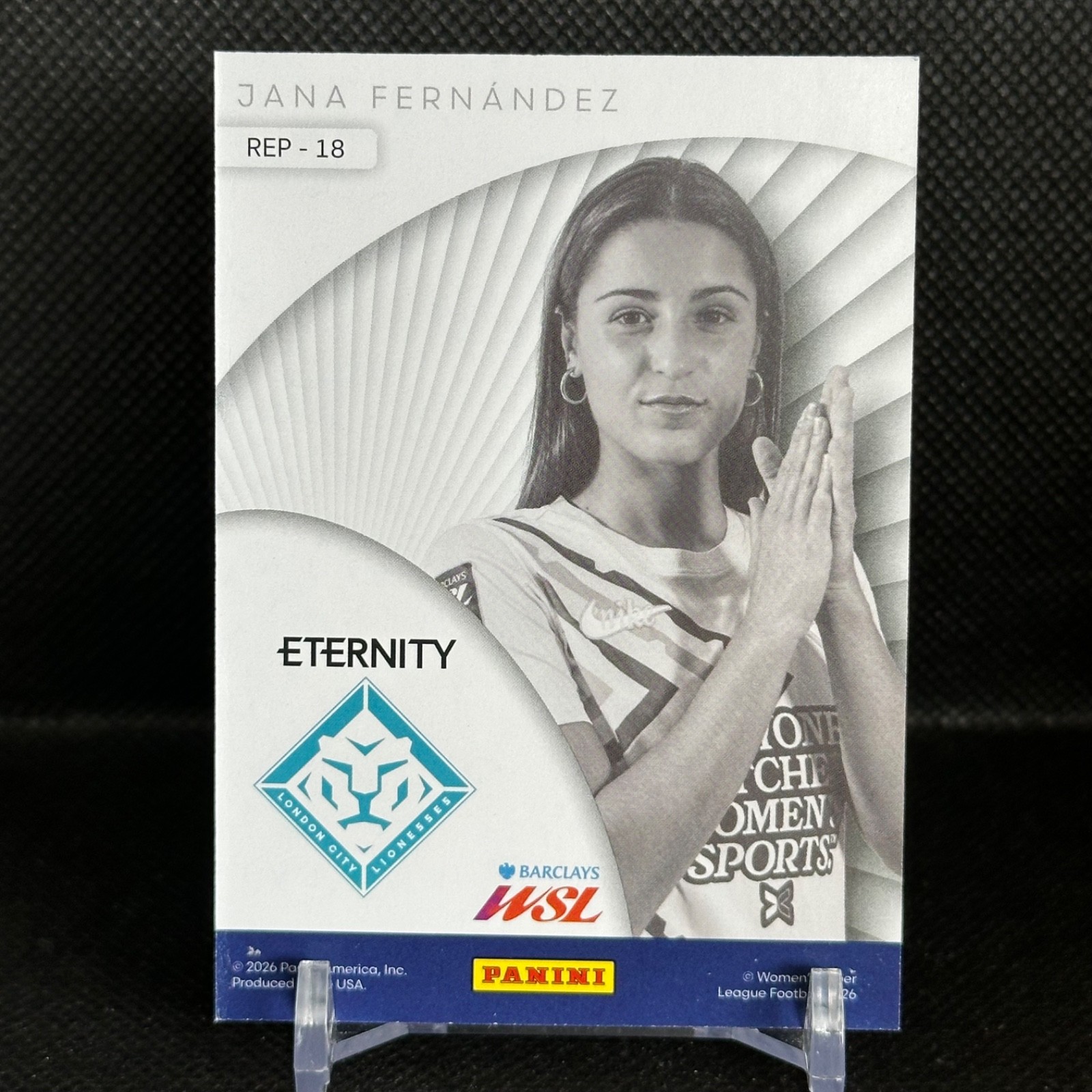 JANA FERNANDEZ Represent • 2025/26 Panini WSL Eternity London City (US Seller)