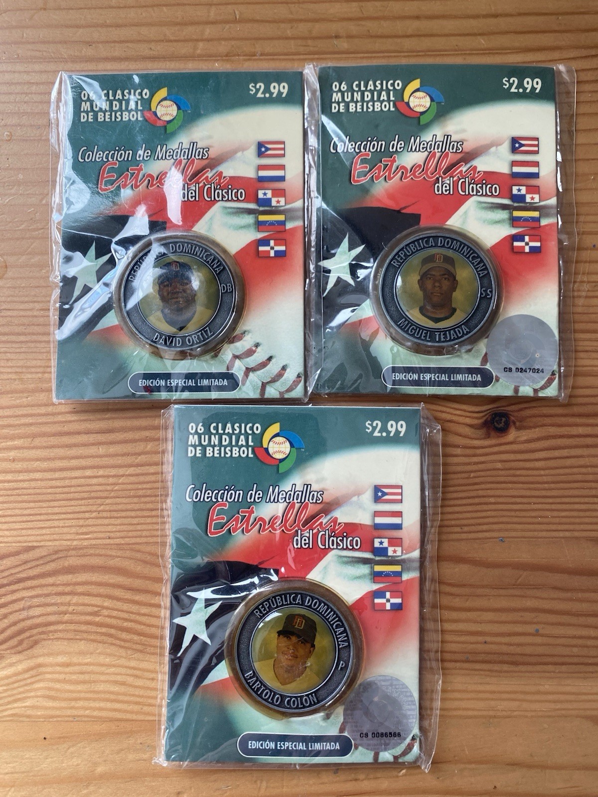 WBC Medal Collection 2006 DIF PlayerDominican Republic Team World Baseball