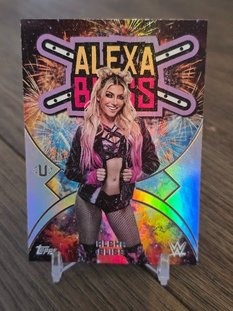 2025 Topps Universe WWE ALEXA BLISS #NMS-12 Namesakes Insert NM/M