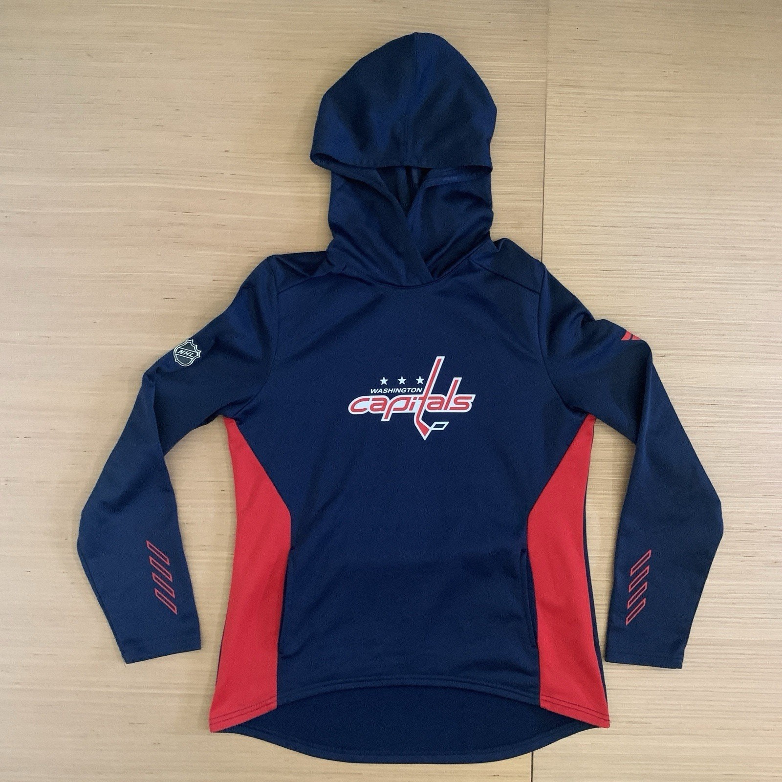 Fanatics Authentic Pro Men’s Size S Washington Capitals Hockey Hooded Sweatshirt