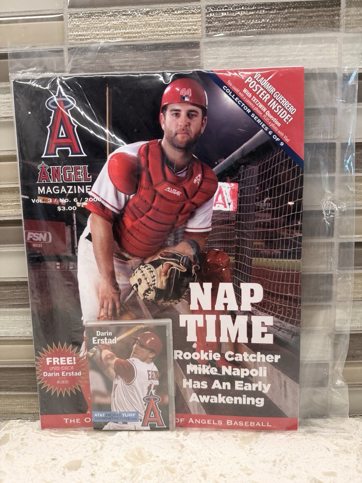 2006 Angels Magazine Volume 3 No.6 Baseball Vladimir Guerrero Poster/Erstad DVD