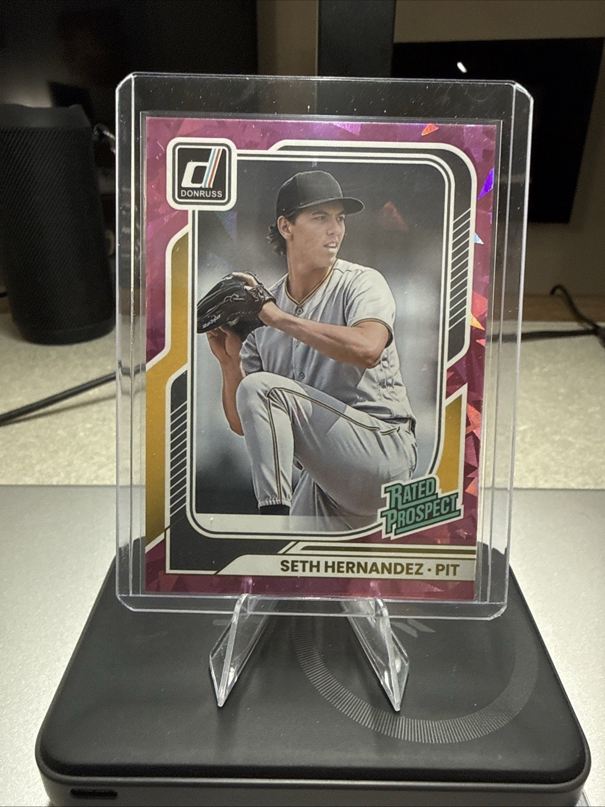 2026 Donruss Seth Hernandez Pink Cracked Ice #124 Pirates /99