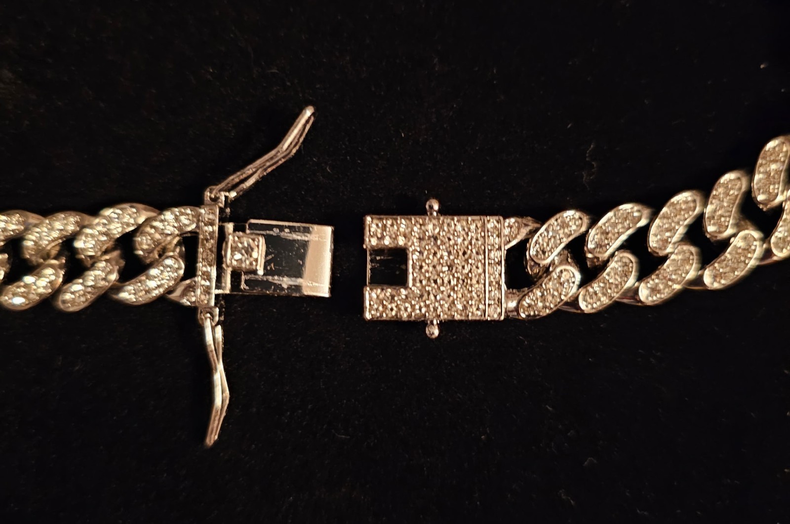 New York Giants Cuban Link Chain Luxury Iced Out Crystal 24″ Necklace 7