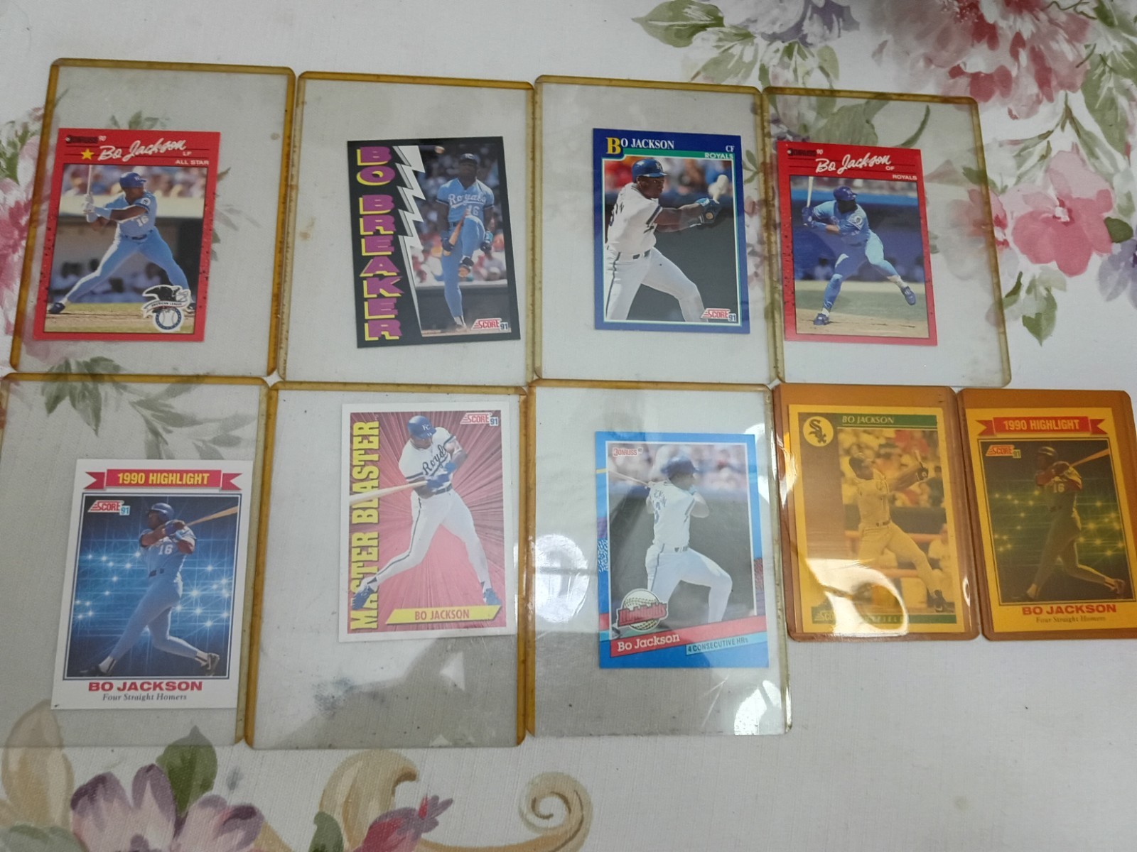 Mixed lot of Bo Jackson cards in plastic Card Holders – MLB Baseball