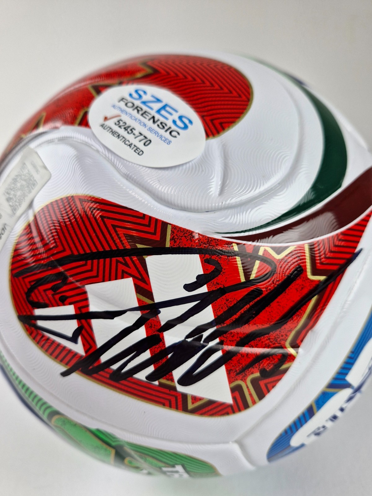 Cristiano Ronaldo Hand Signed Official FIFA World Cup 2026 W/COA+Free shipping
