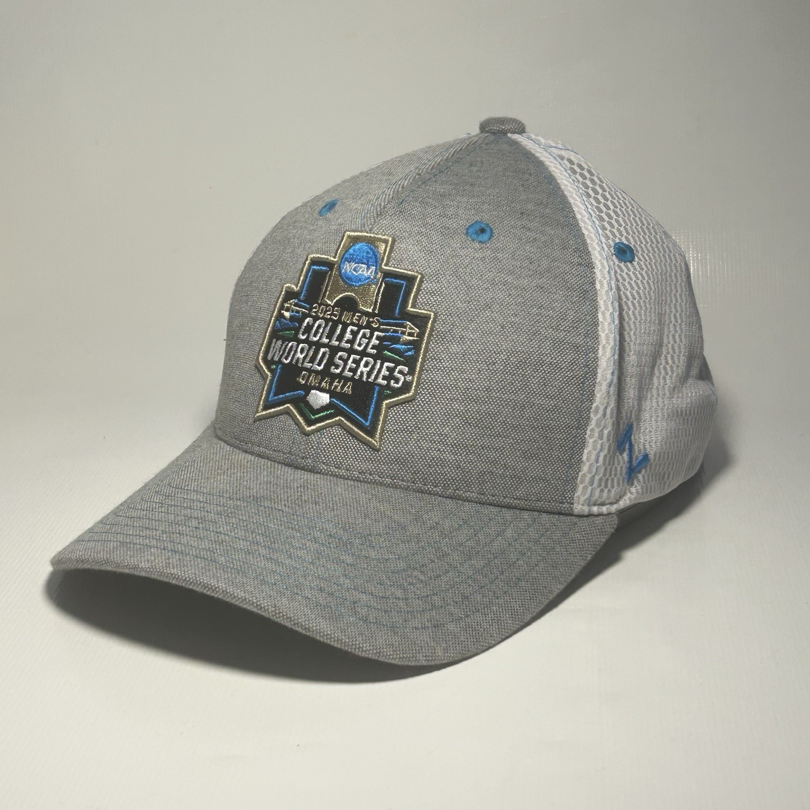 NCAA Mens College World Series Omaha 2017 Zephyr Gray/Black Cap Hat Men’s M/L