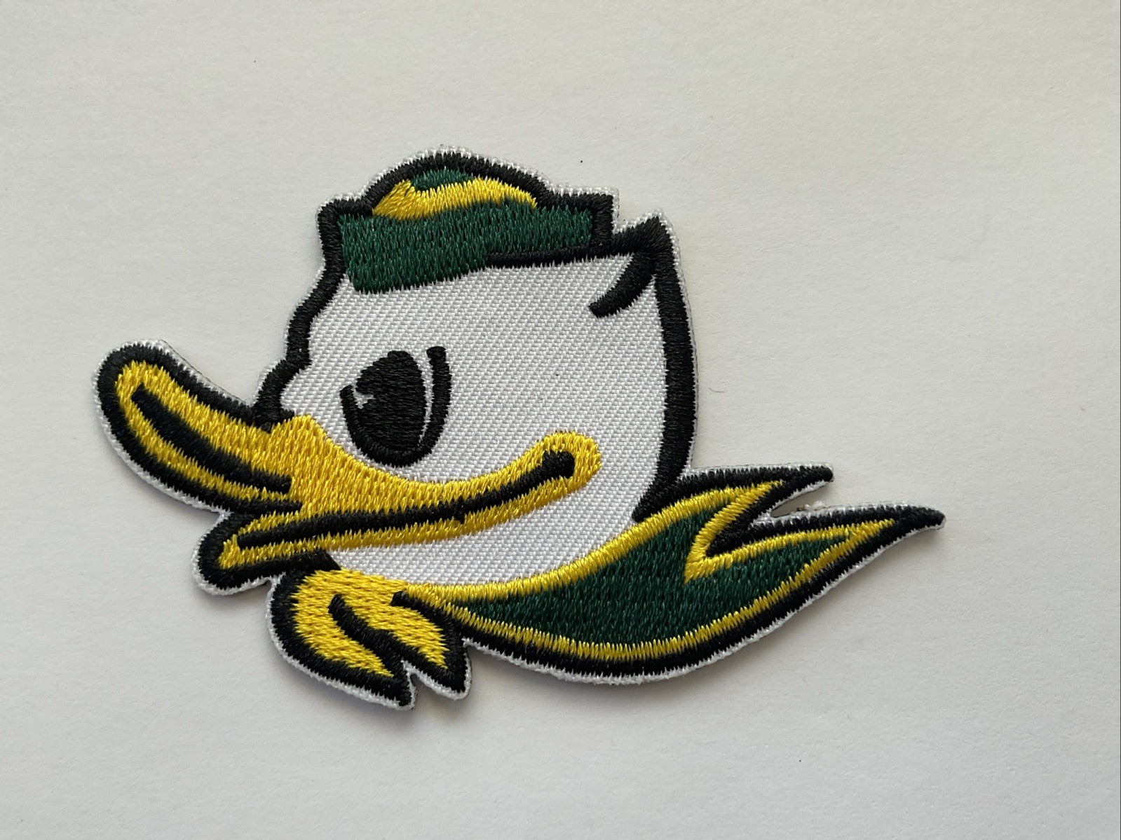 The University Of Oregon DUCKS Vintage Embroidered Iron On Patch 3” X 2”