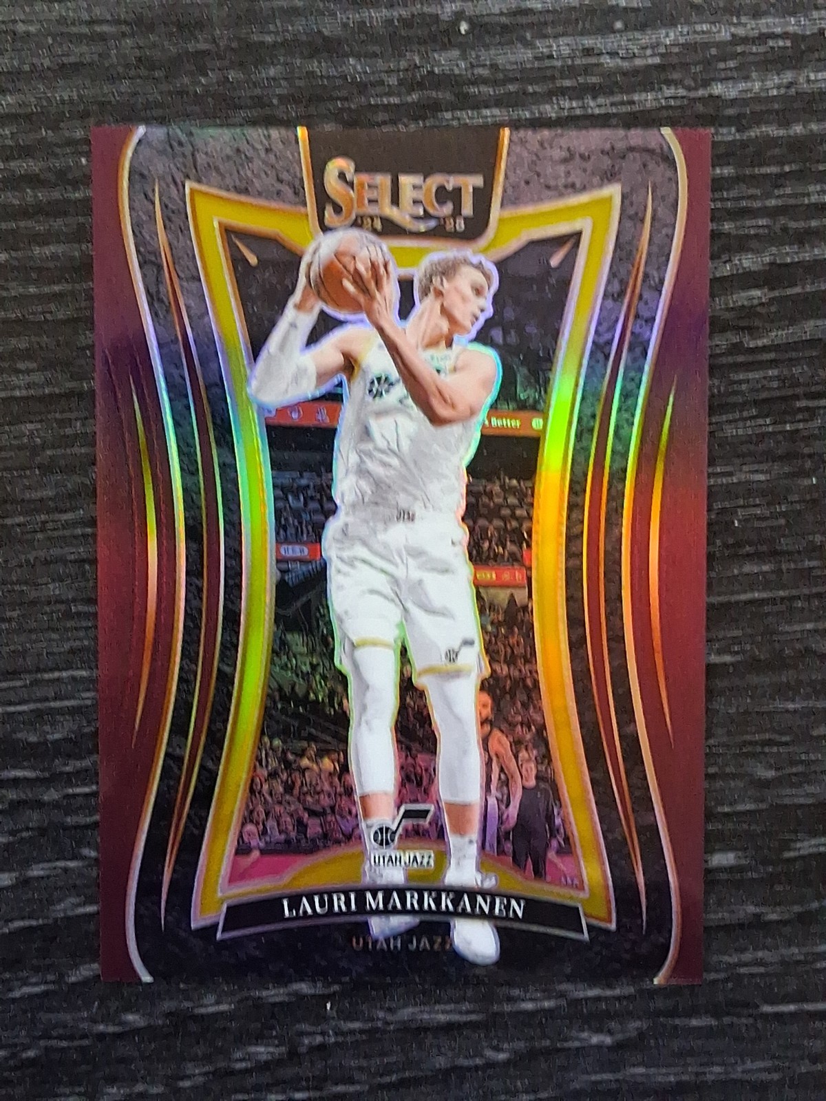 2024-25 Panini Select – Mezzanine Lauri Markkanen #324 Maroon Prizm /85