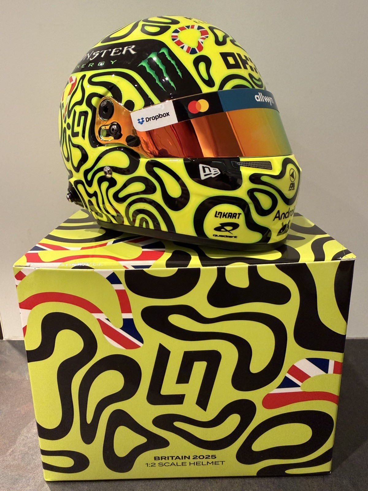 LANDO NORRIS 2025 BRITISH GP FIRST PLACE 1/2 HELMET 2025 WORLD CHAMPION