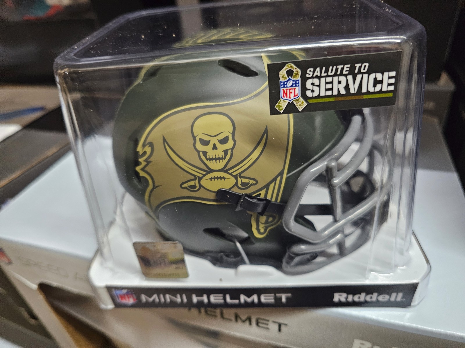 TAMPA BAY BUCCANEERS 2025 SALUTE TO SERVICE Mini Speed NFL FOOTBALL NEW PACKAGE