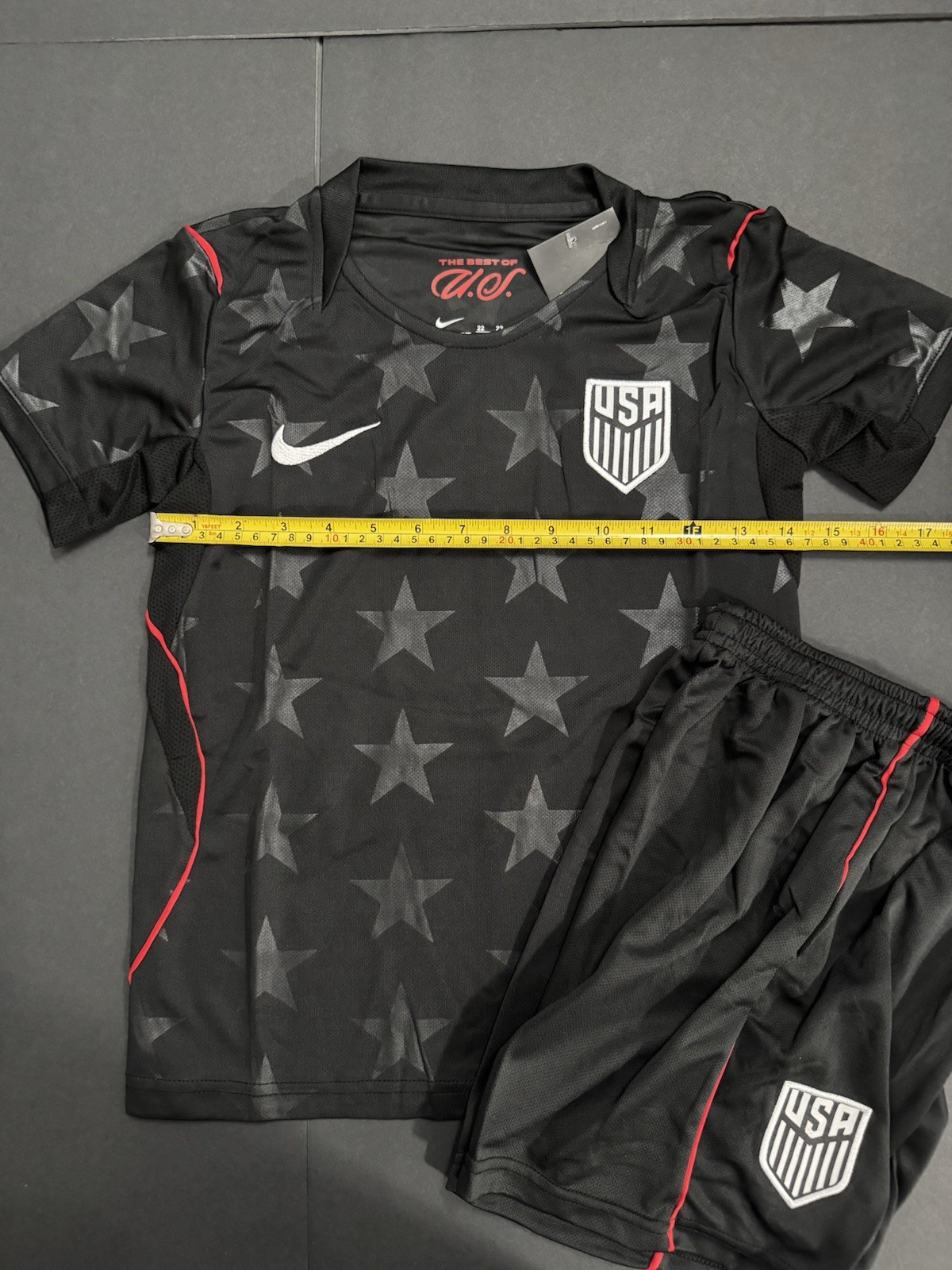 USA 2026 Kids Black Soccer Jersey & Shorts – Size 22 6-7 Years Old