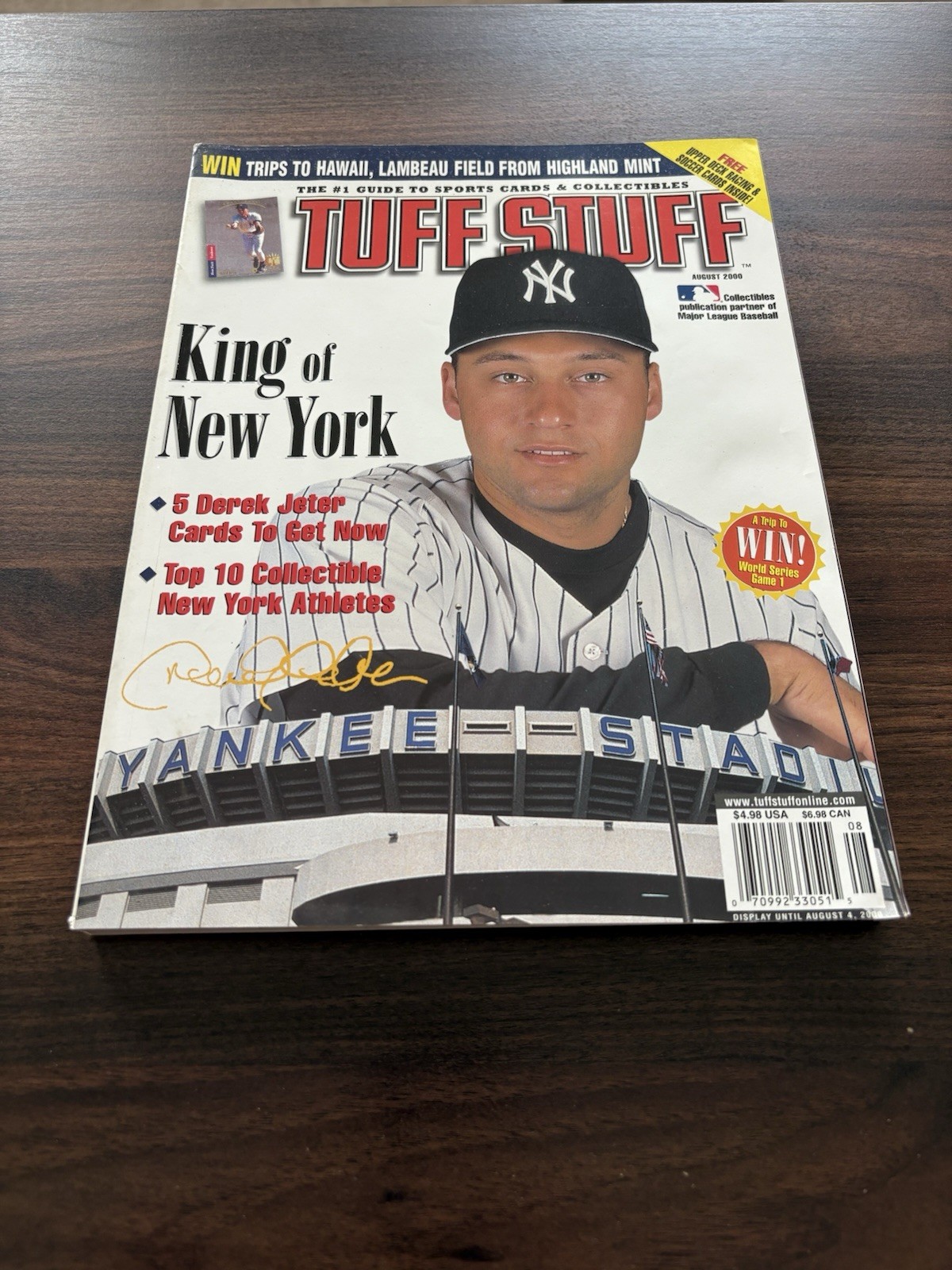 August 2000 Tuff Stuff Magazine & Price Guide – DEREK JETER Cover – N.Y. Yankees