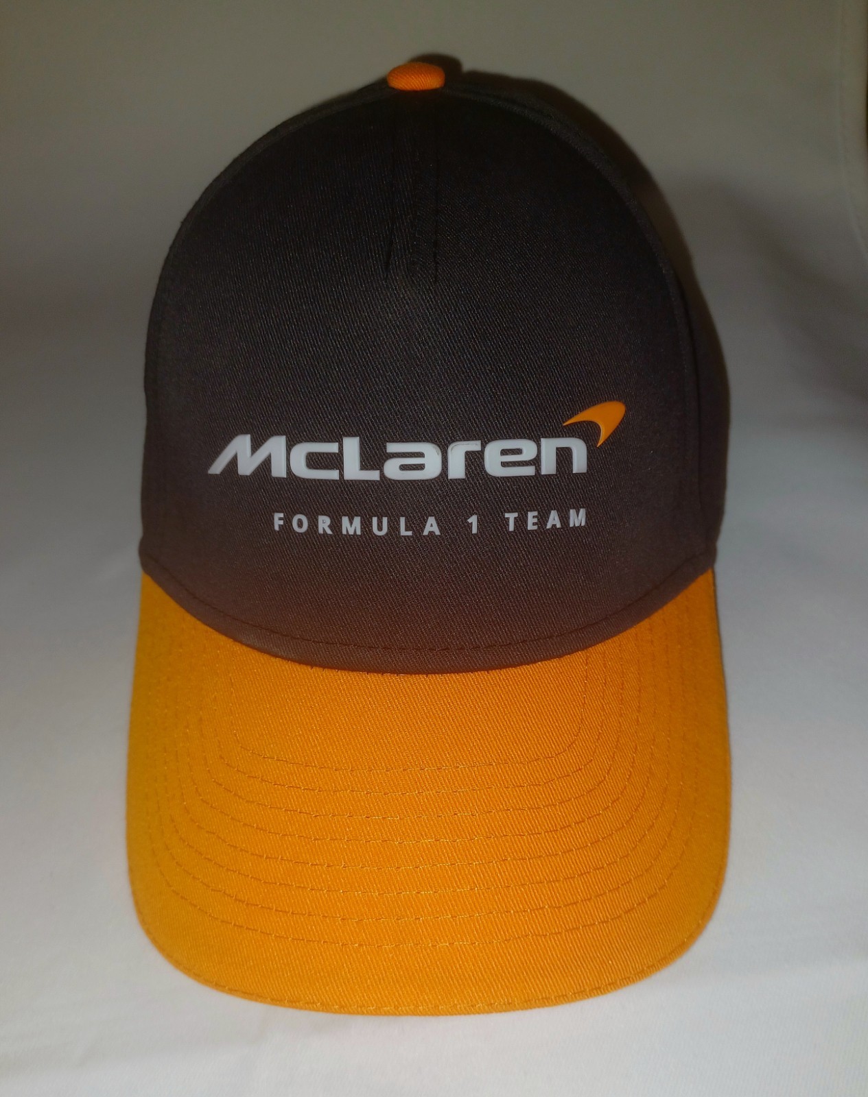 Mclaren Formula 1 Team Cap & T Shirt Size Medium CHEST 42″ Orange Brand New !!