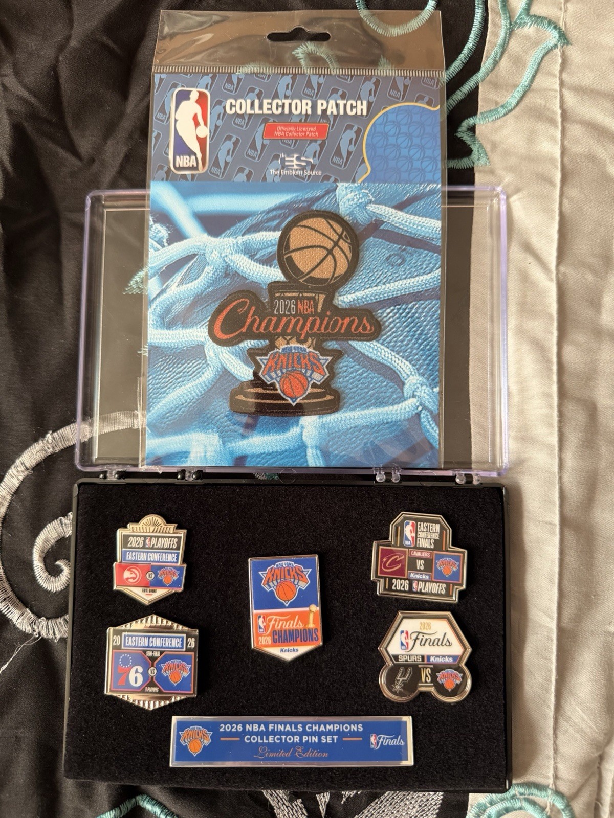 New York Knicks Limited Edition 2026 NBA Finals Collector Pin Set And Patch