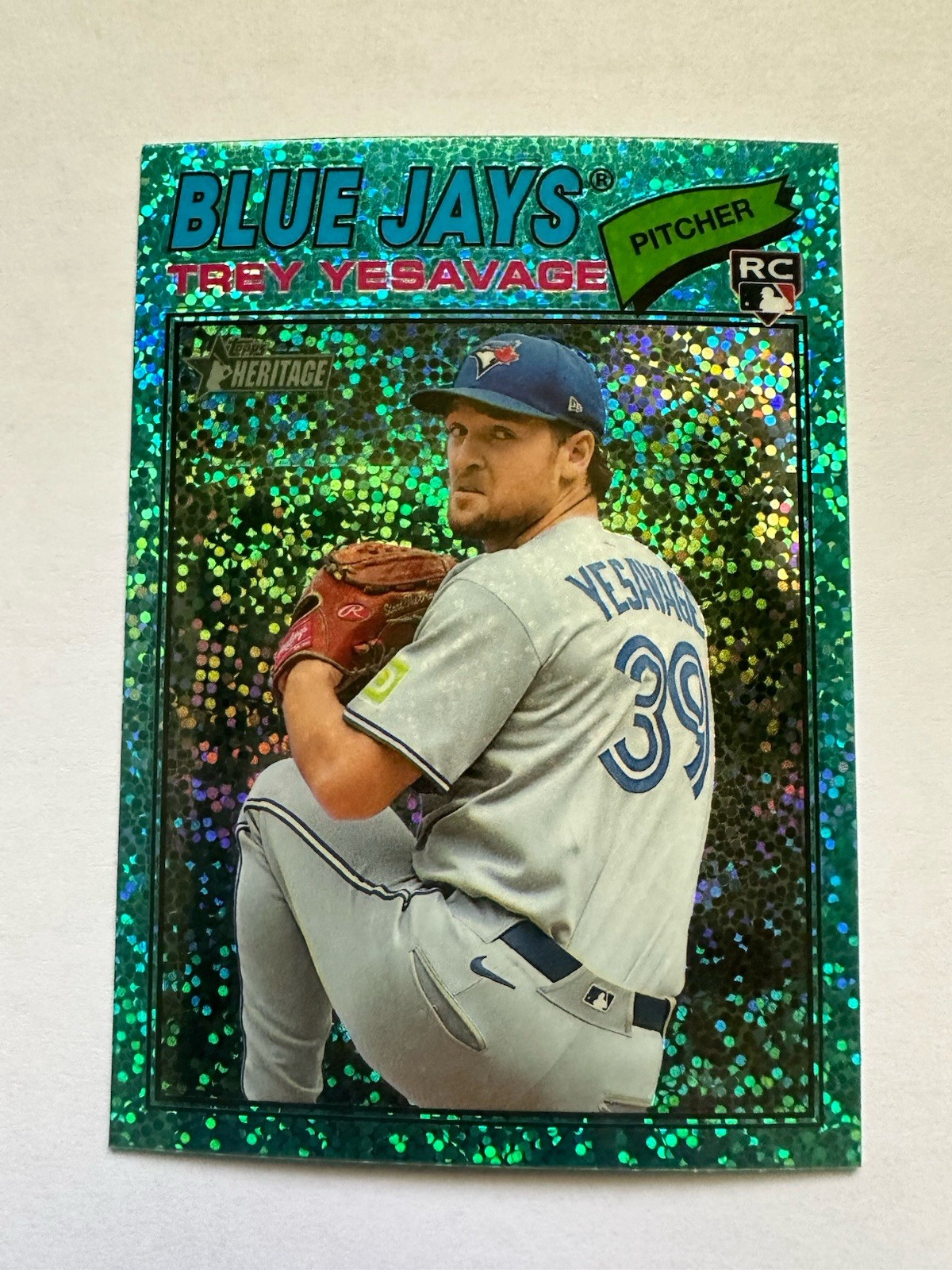 2026 Topps Heritage Chrome Aqua Sparkle Refractor RC #245 Trey Yesavage