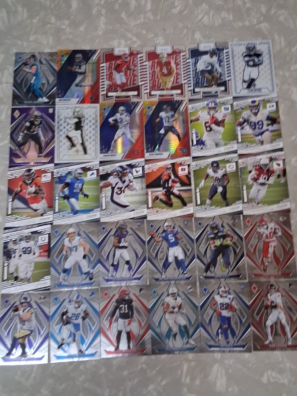 30 Card Lot Of Mixed Football Cards Look At Pics B9