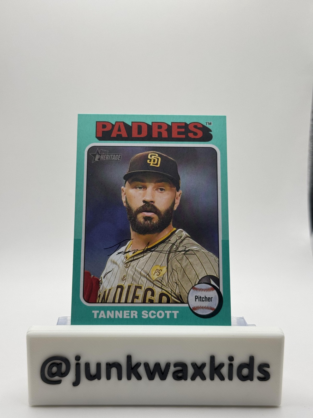 2024 Topps Heritage #506 Tanner Scott Aqua Border