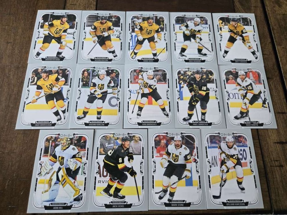 2025-26 O-Pee-Chee OPC Vegas Golden Knights Base No SP Team Set
