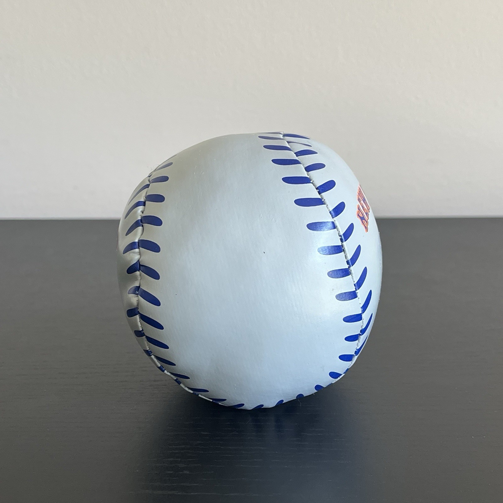 Rawlings New York Mets MLB Baseball Plush Collectible Souvenir Gray 3.5in RARE