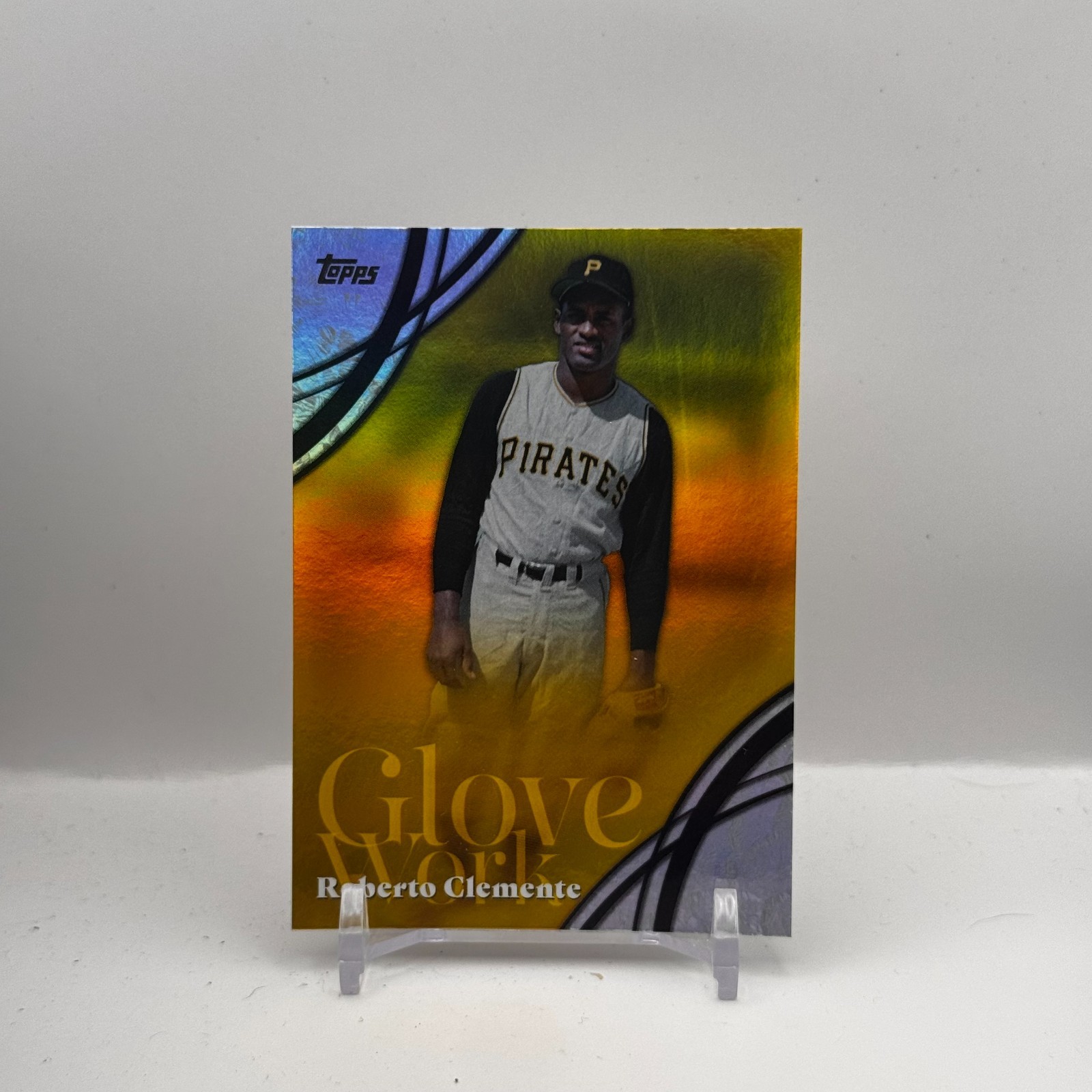 2026 Topps Series 2 Roberto Clemente #GW-4 Glove Work