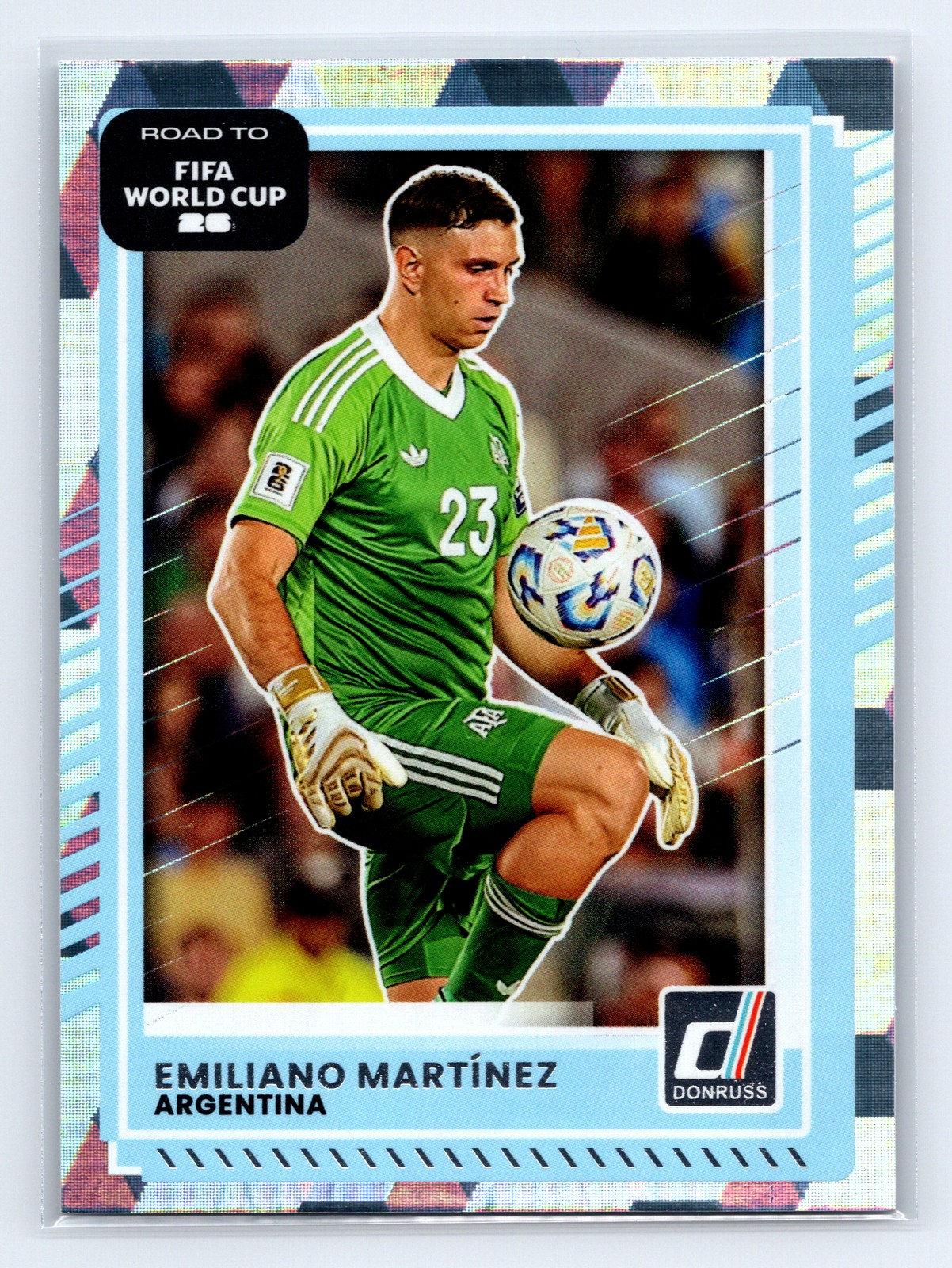 2025-26 Donruss Road to FIFA World Cup #160 Emiliano Martinez Cubic