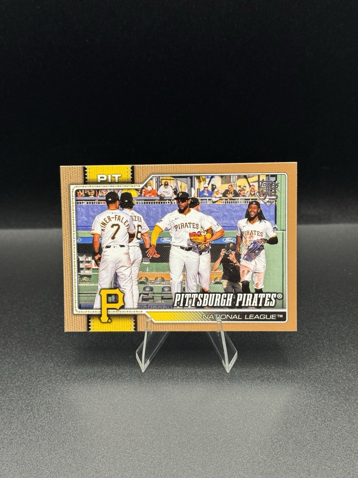 2026 Topps Series 2 – Pittsburgh Pirates #467 Gold Foil /2026