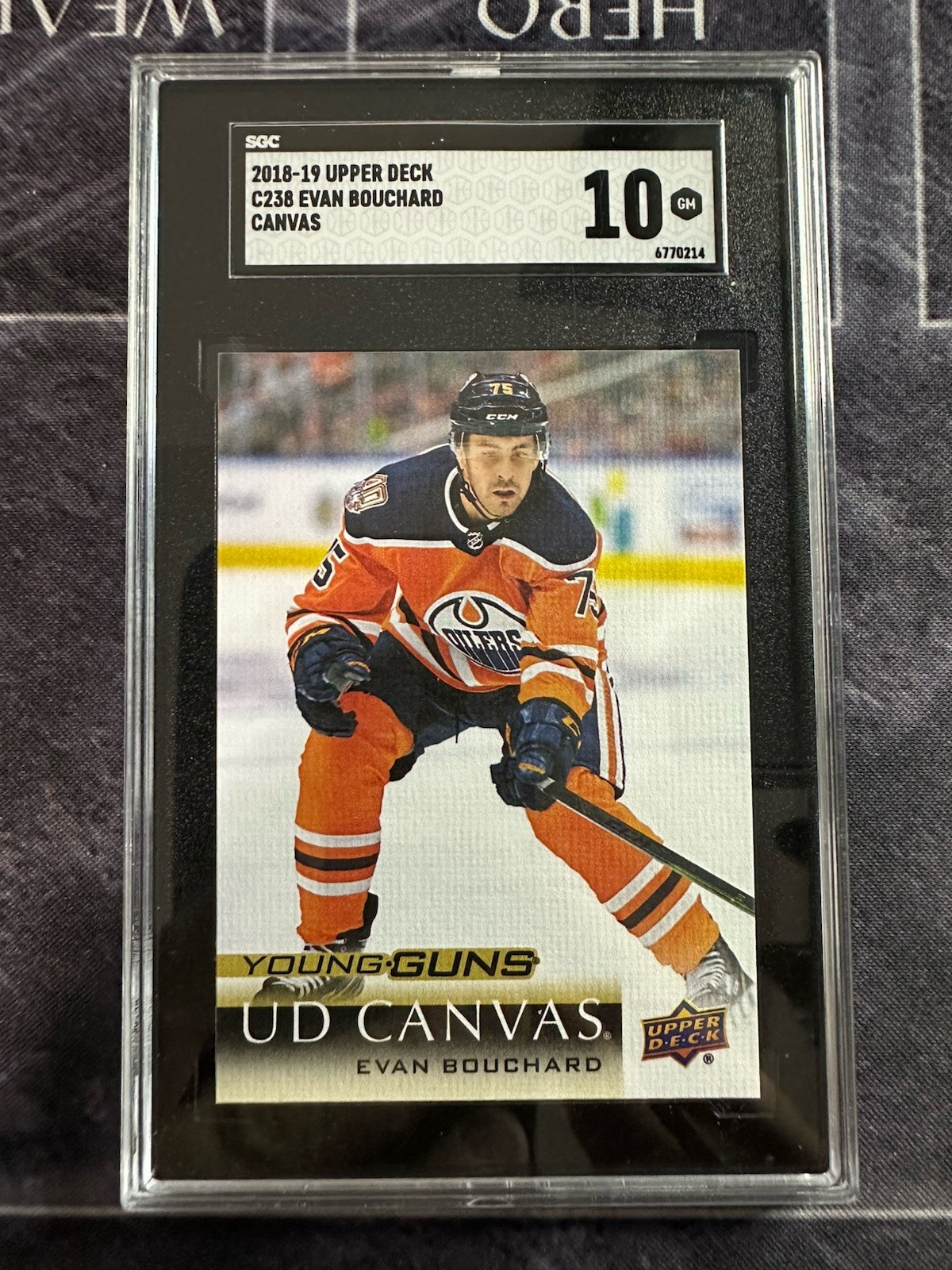 2018-19 Upper Deck Young Guns UD Canvas C238 Evan Bouchard Oilers SGC 10