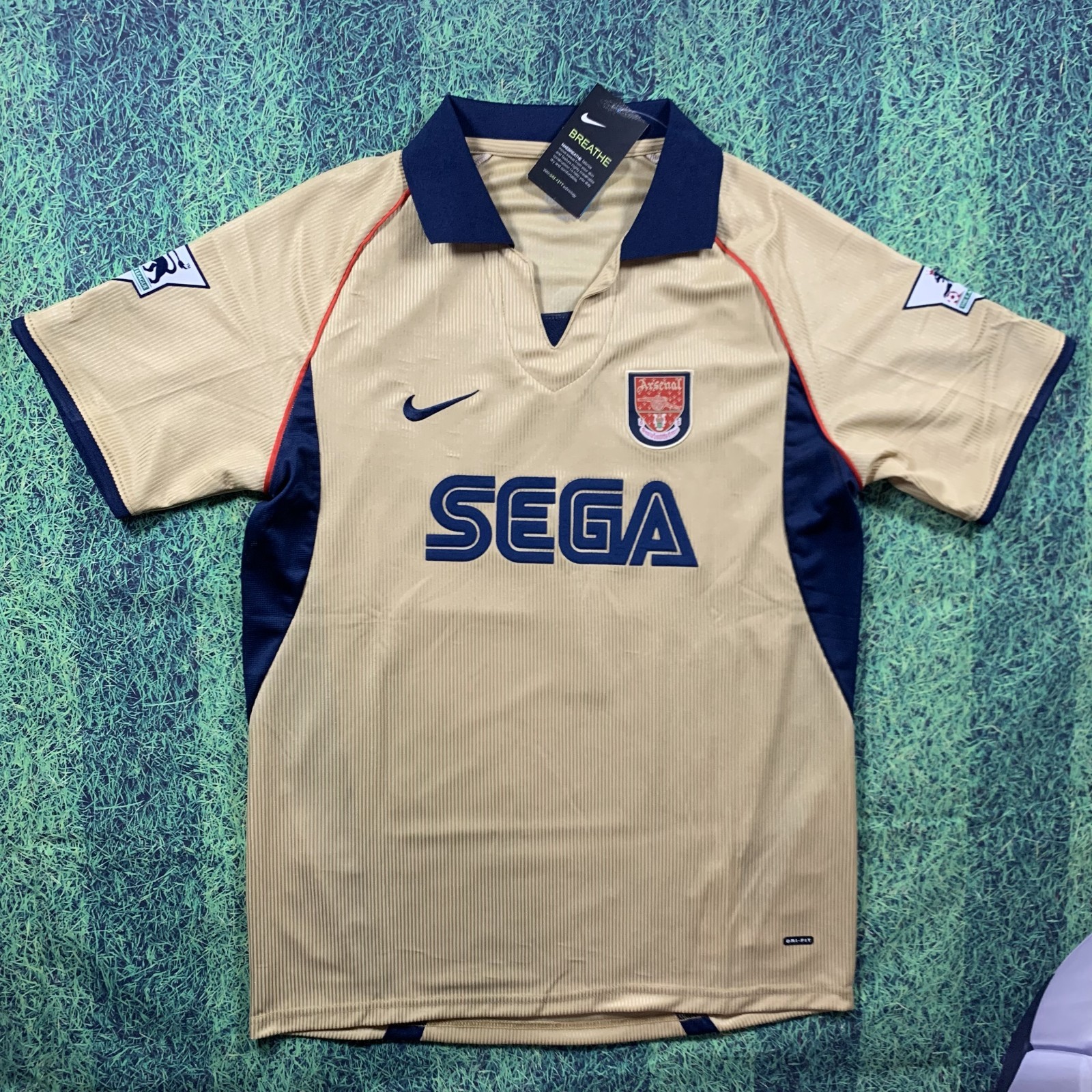 Patrick Vieira Arsenal 2001/2002 Away Jersey – Retro Jersey – Mens Sizes – New