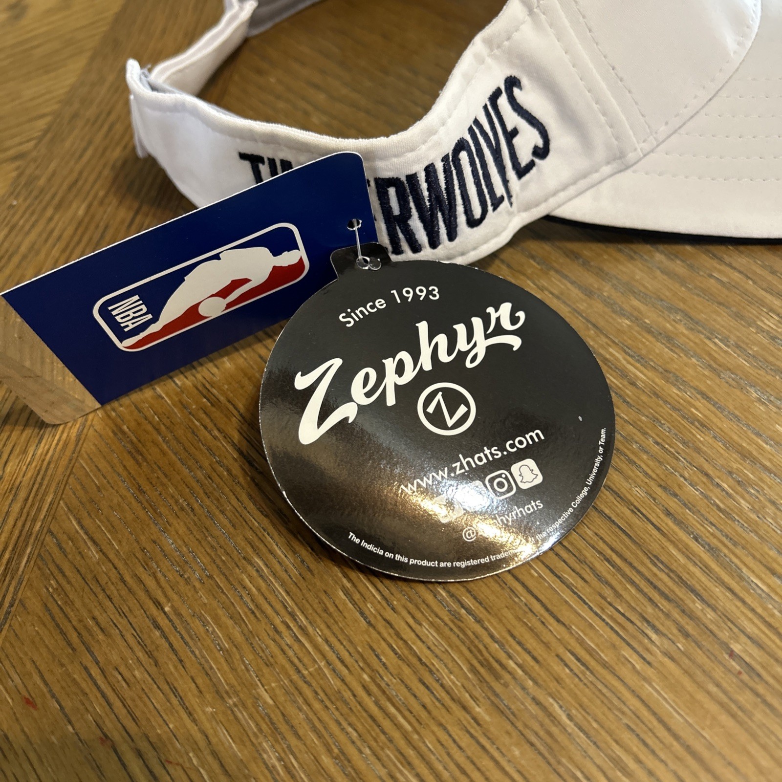 Zephyr NBA Minnesota Timberwoves Unisex-Adult Visor Impact White