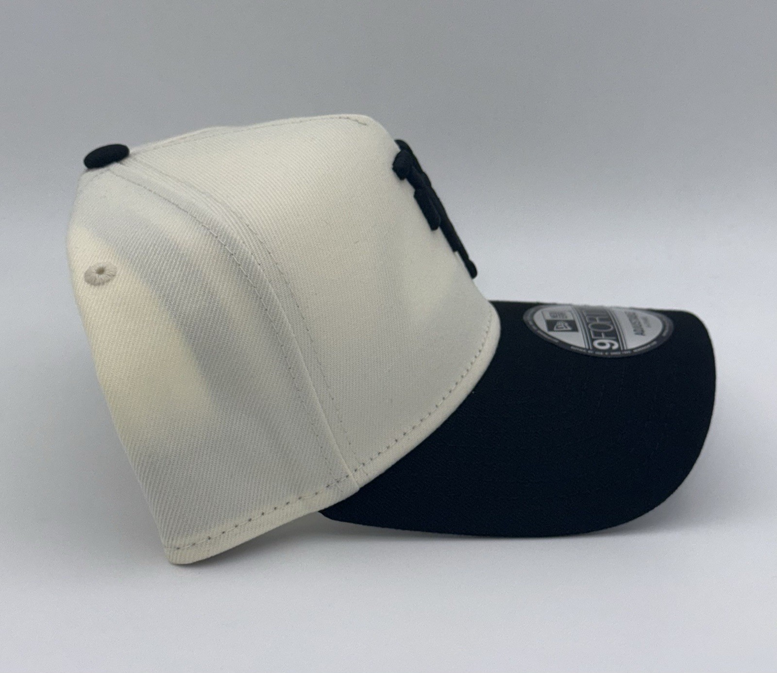 Los Angeles Dodgers Upside Down 9Forty Snapback Hat