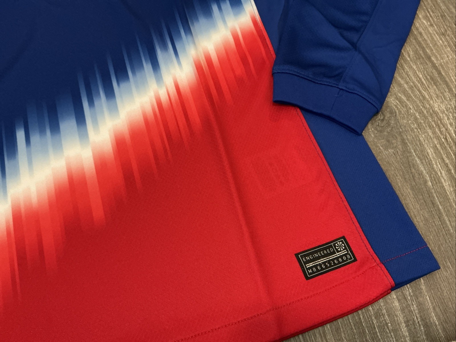 Nike United States USA Long Sleeve Jersey Blue/Red Men’s Size: Large NWT Dri-Fit