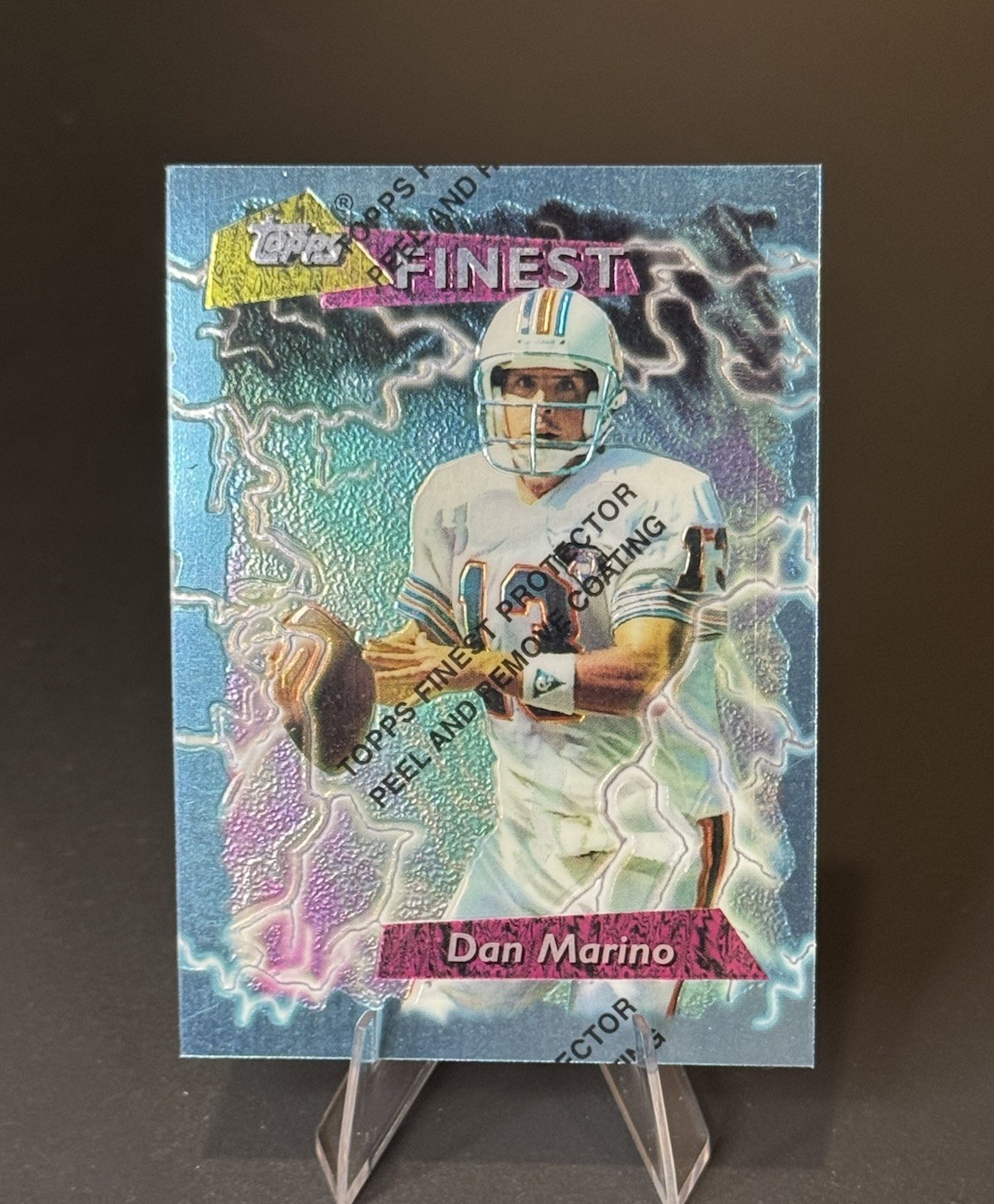 Dan Marino 1995 Topps Finest with Protective Sleeve Miami Dolphins #170 HOF QB