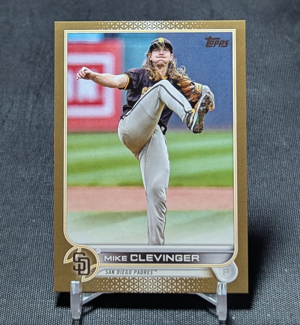 Mike Clevinger Gold Border /2022 2022 Topps Update Series US186 San Diego Padres