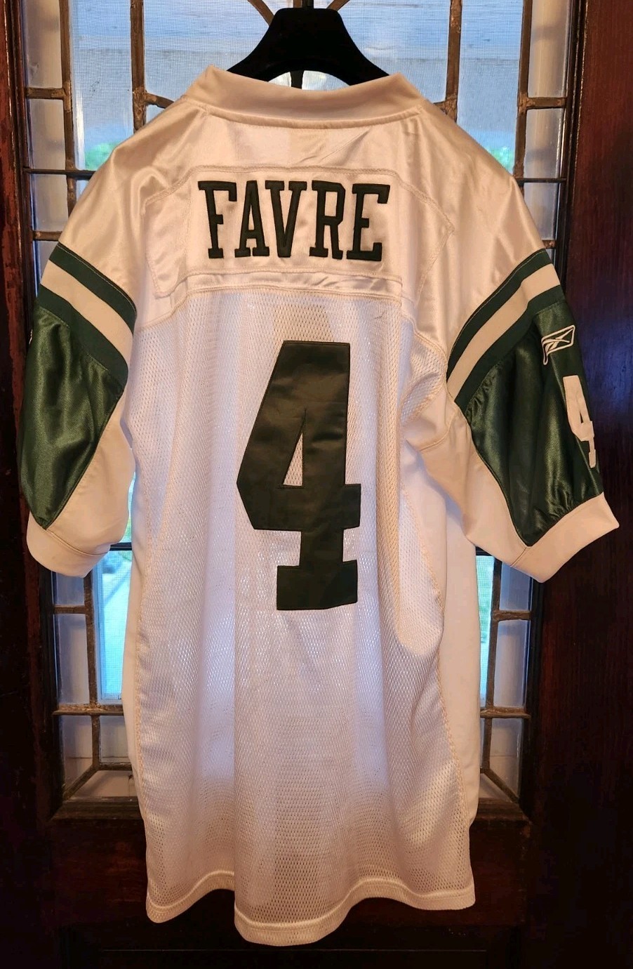 Brett Favre #4 Reebok NFL Authentic New York Jets White Jersey in Size 54
