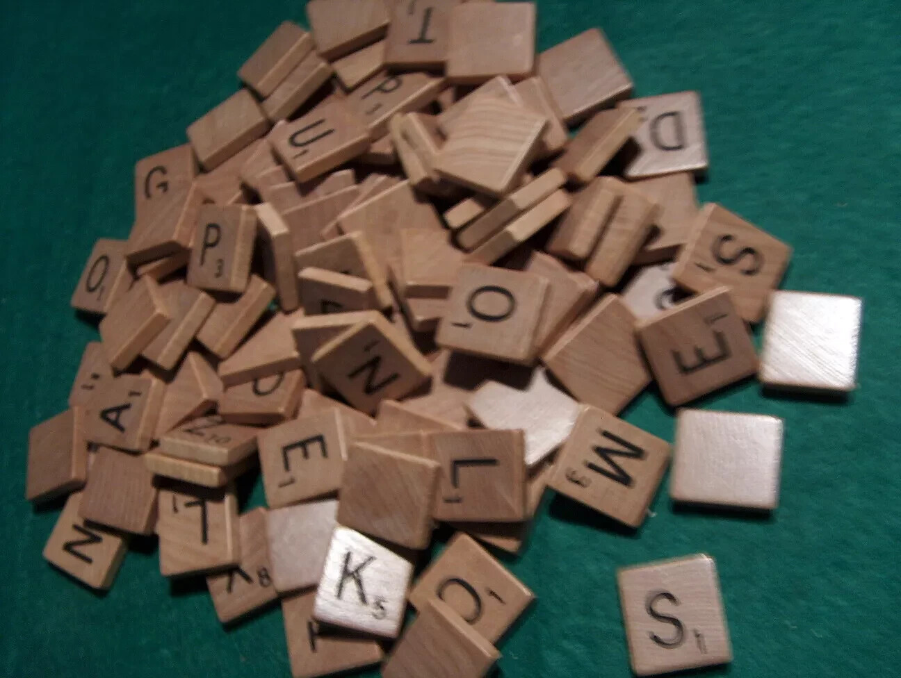 vintage old style USA SCRABBLE LETTER TILE WOODEN – for crafts – games