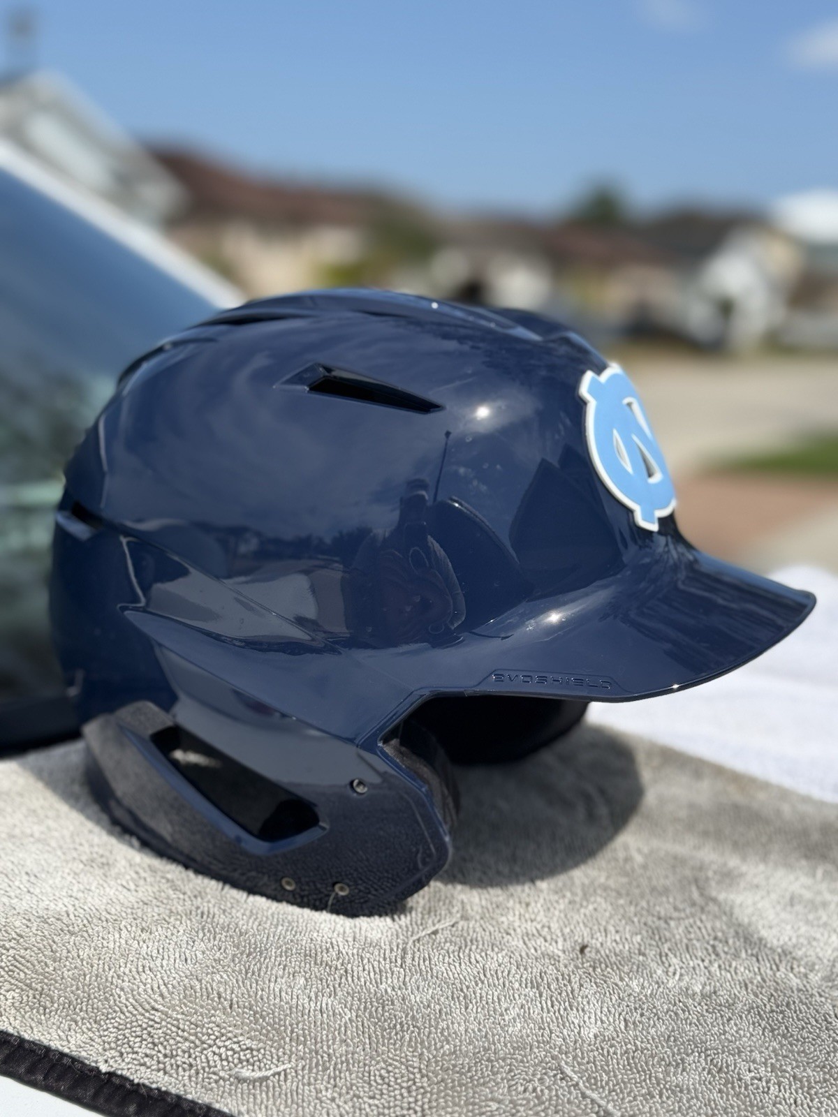 UNC NORTH CAROLINA TARHEELS COLLEGE WORLD SERIES CUSTOM EVOSHIELD BATTING HELMET