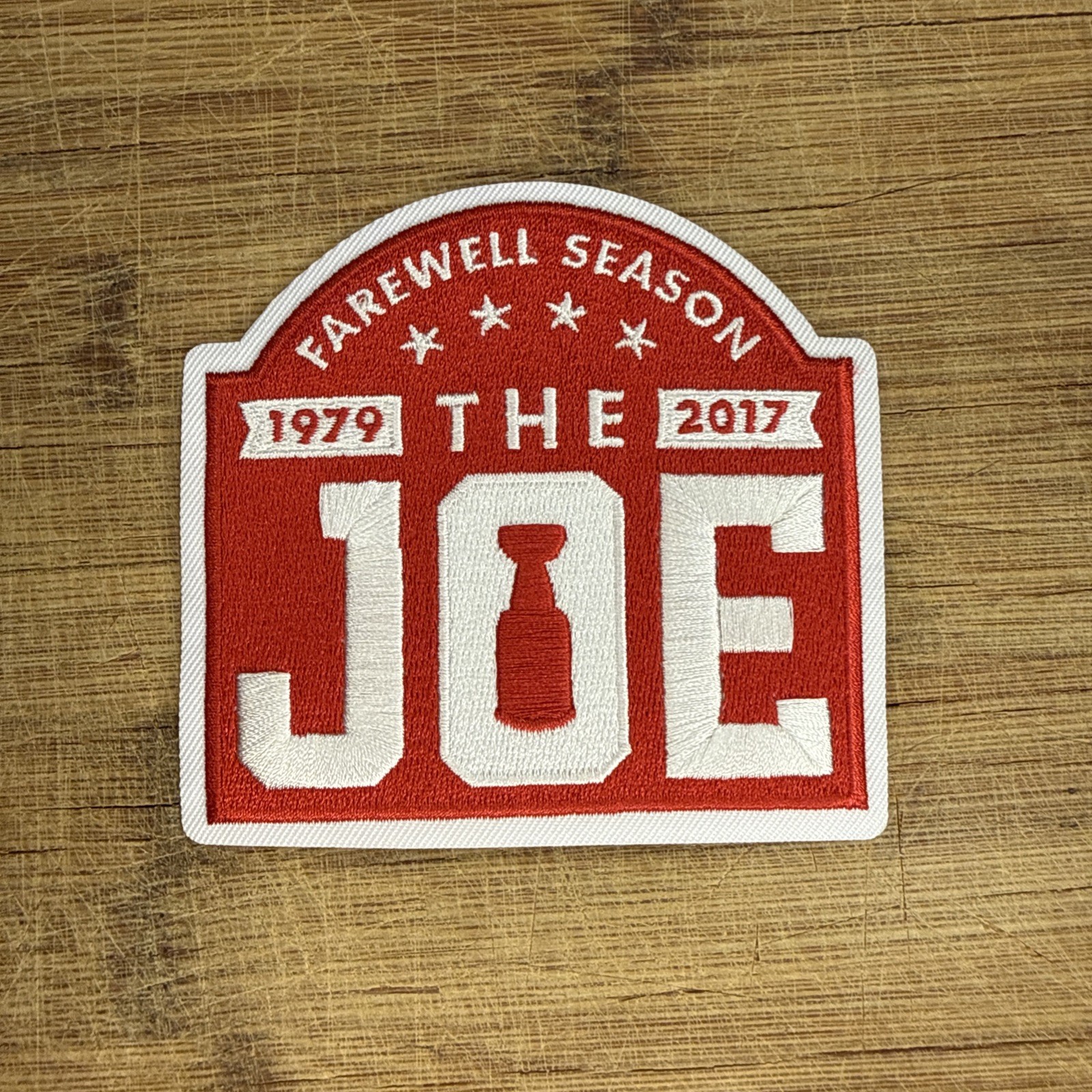 Red Wings Joe Louis Arena Farewell 3.75×3.5in Embroidered Patch