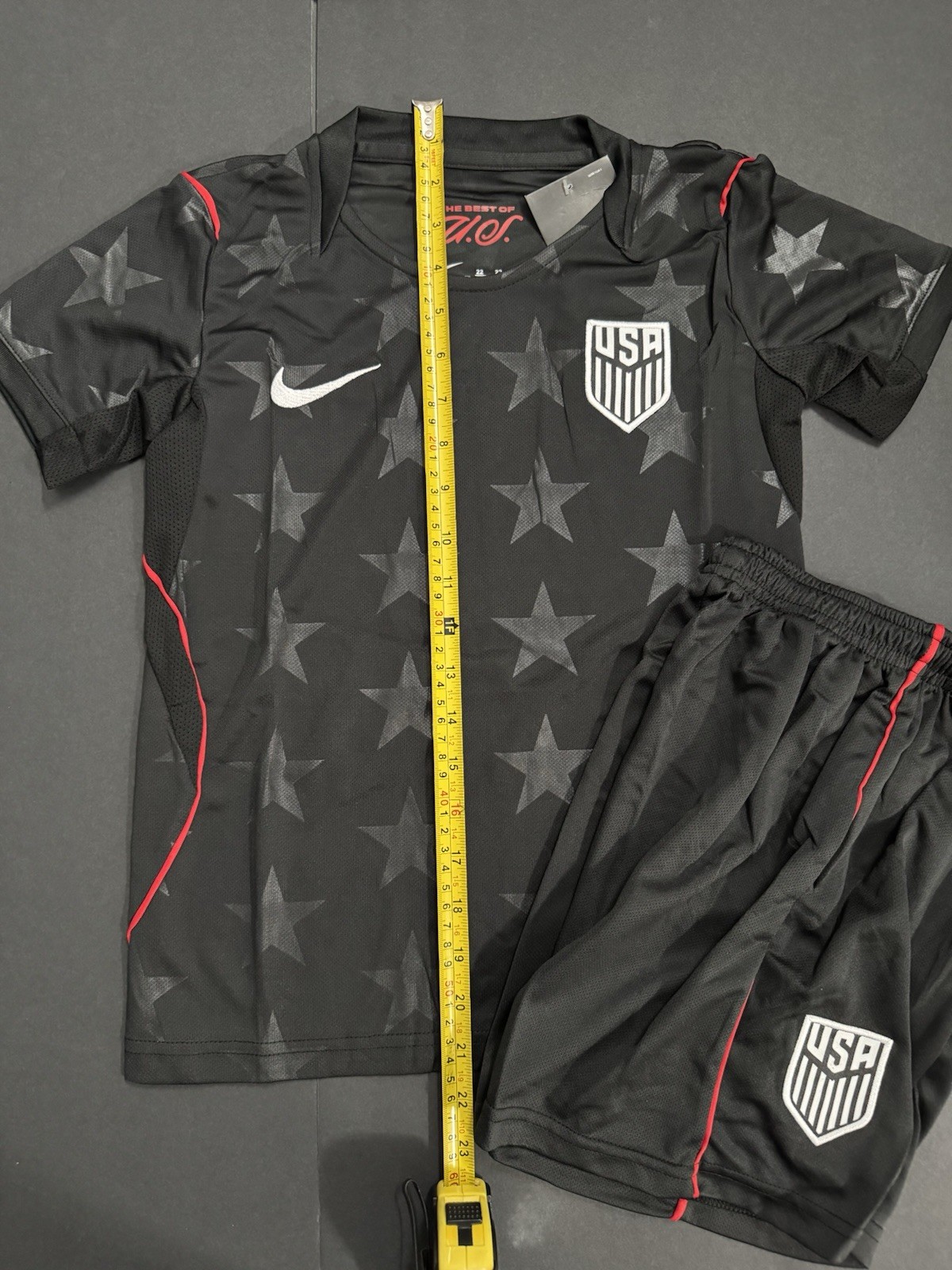 USA 2026 Kids Black Soccer Jersey & Shorts – Size 22 6-7 Years Old