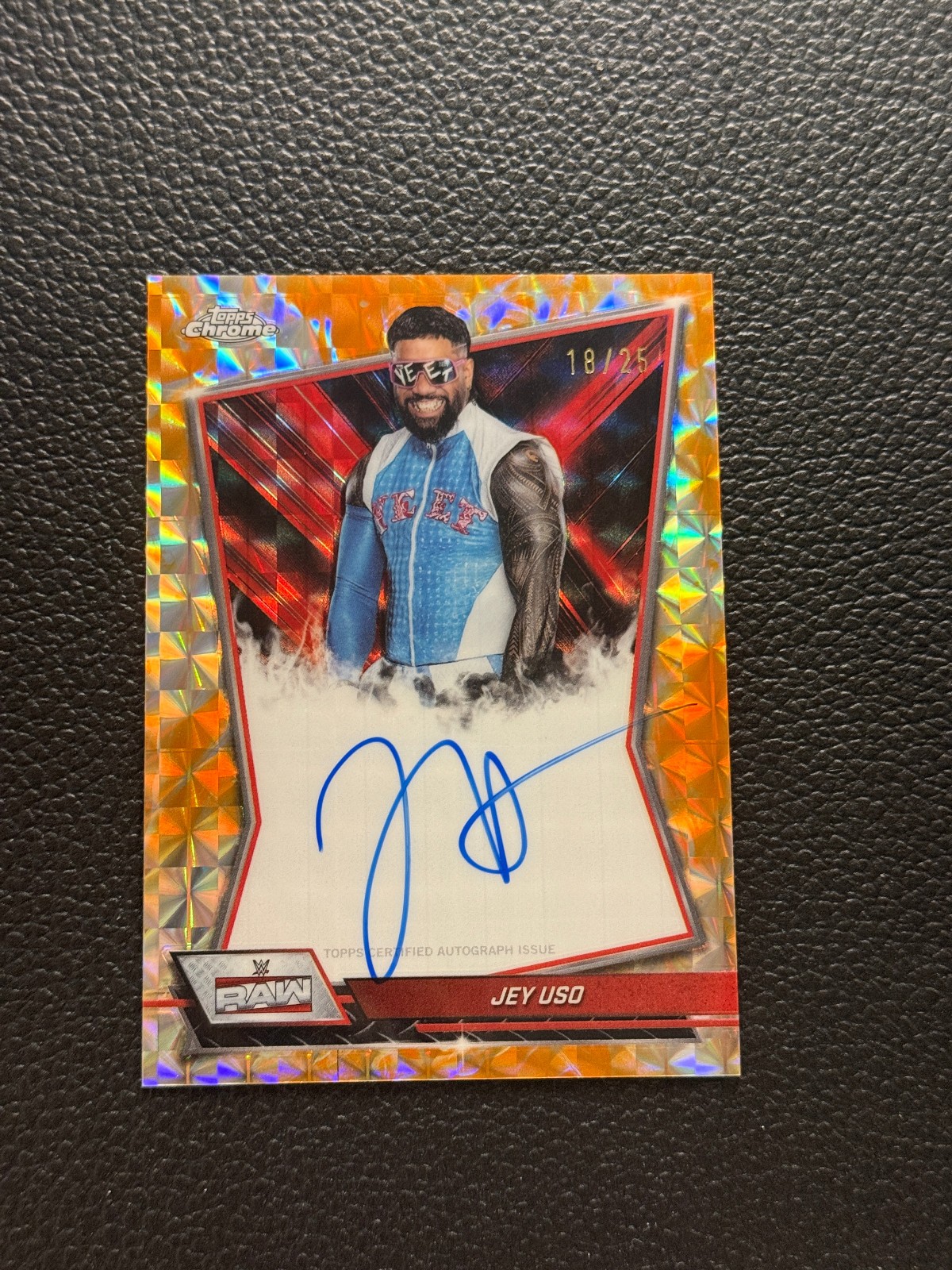 2026 Topps Chrome WWE Jey Uso Red Brand Auto /25 Orange Geometric CF18