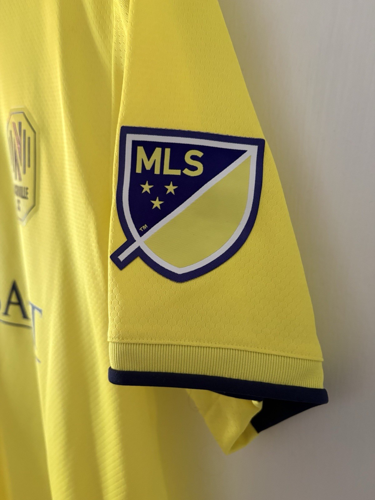 adidas Nashville SC 20/21 Zimmerman Home Authentic Men’s Jersey – Yellow, Size M
