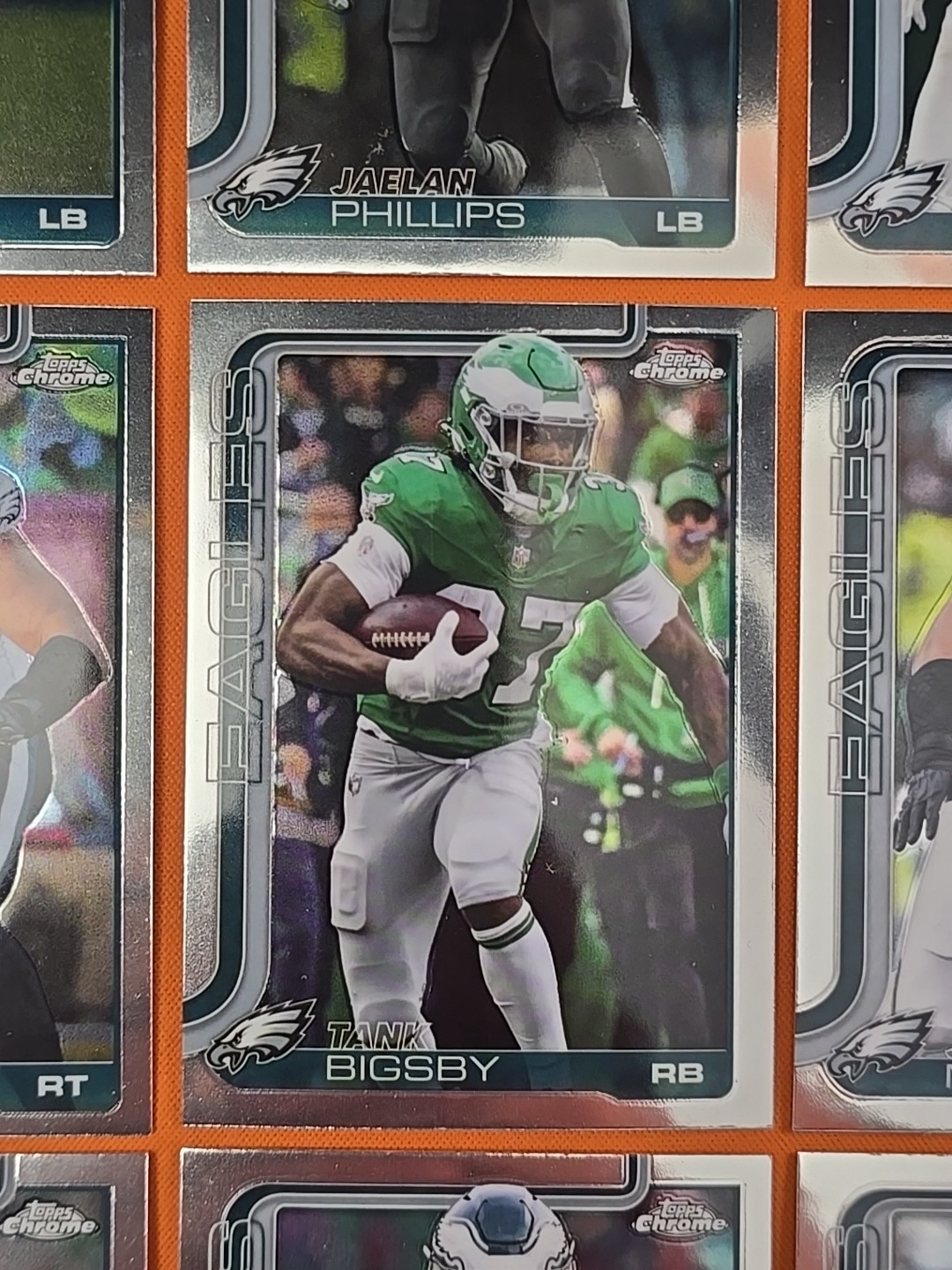 🟢🦅⚪️ 2025 TOPPS CHROME PHILADELPHIA EAGLES COMPLETE BASE TEAM SET(13 CARD LOT)