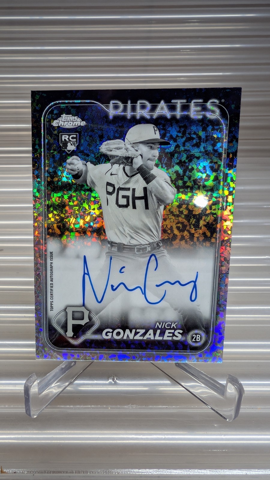 NICK GONZALES – 2024 Topps Chrome BLACK & WHITE MINI DIAMOND ROOKIE AUTO #RA-NG