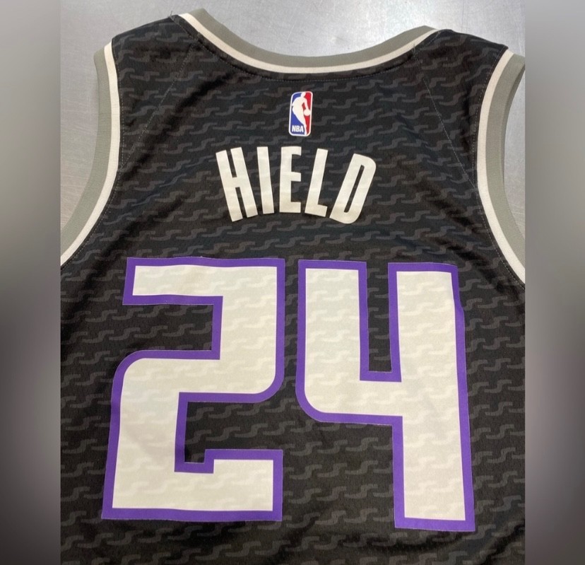 Men’s Sacramento Kings Buddy Hield Nike Black Swingman Jersey Sz XL