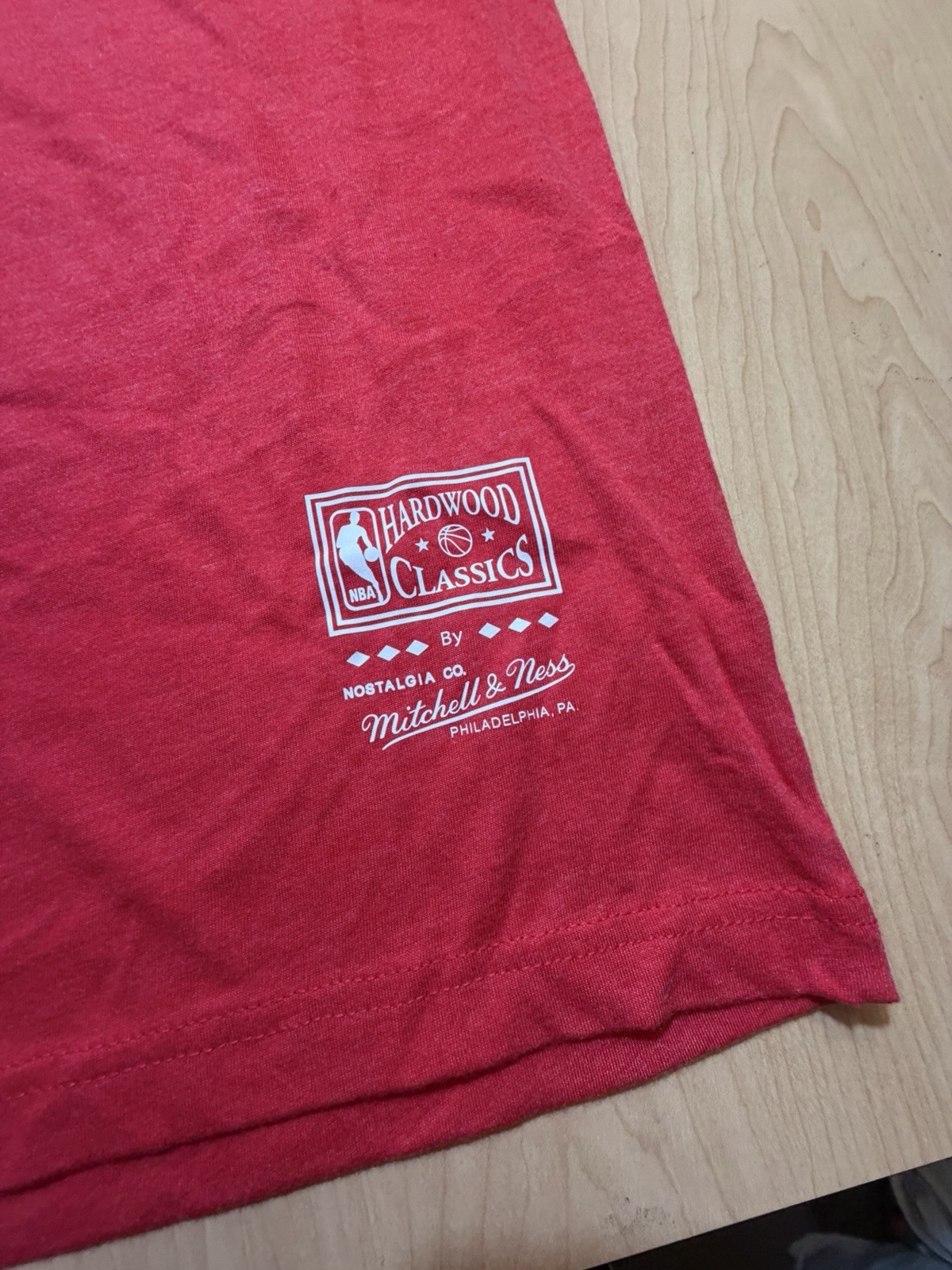 NBA Sacramento Kings Basketball L T-shirt Mitchell & Ness Hardwood Classics NEW