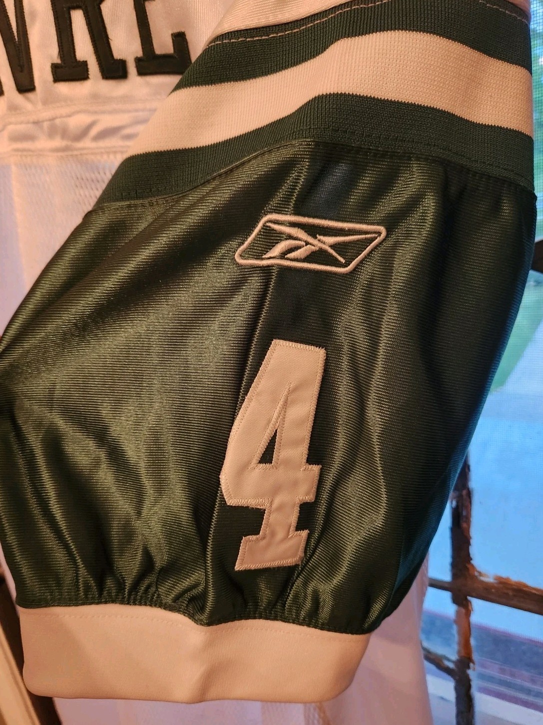 Brett Favre #4 Reebok NFL Authentic New York Jets White Jersey in Size 54