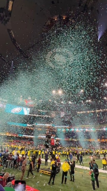 Super Bowl LIX EAGLES Confetti Authentic 40+ Pieces