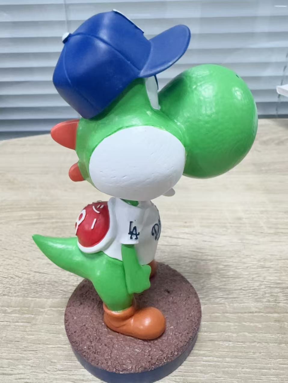 Yoshi Los Angeles Dodgers Bobblehead #18 Baseball Gifts 3/31/26