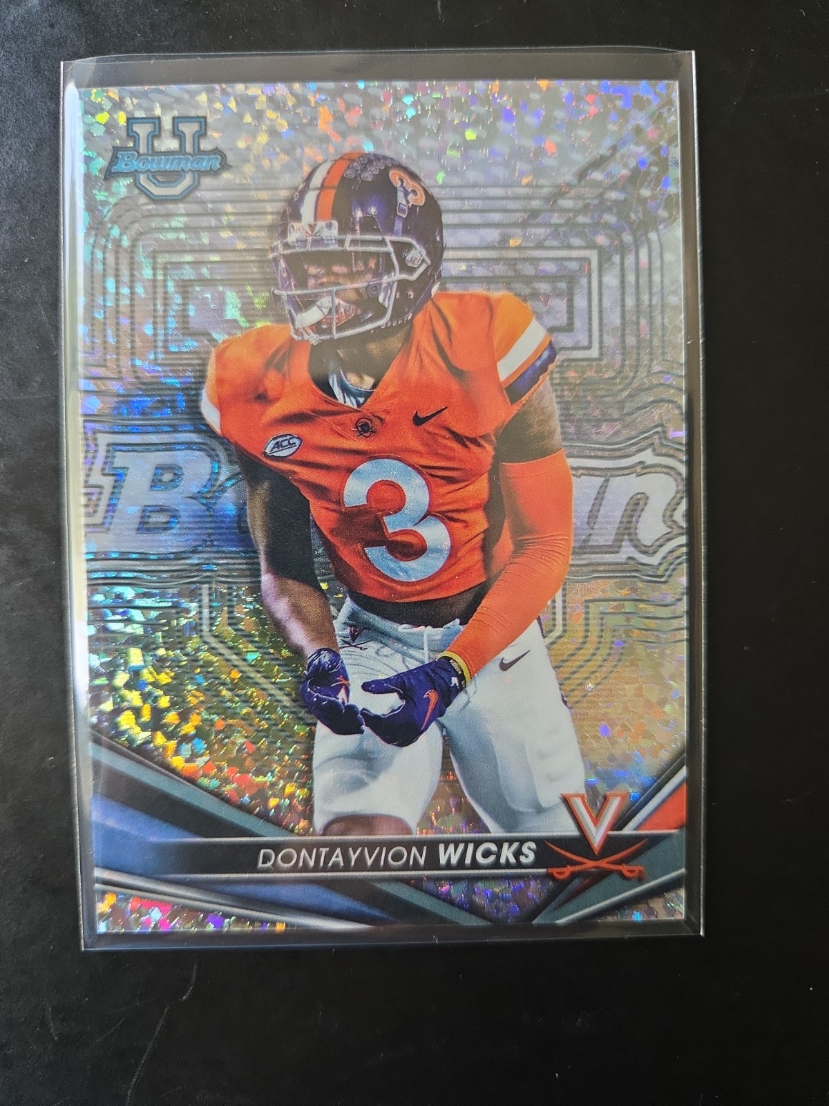 2022-23 Bowman U Mini-Diamond Refractor /299 Dontayvion Wicks #15